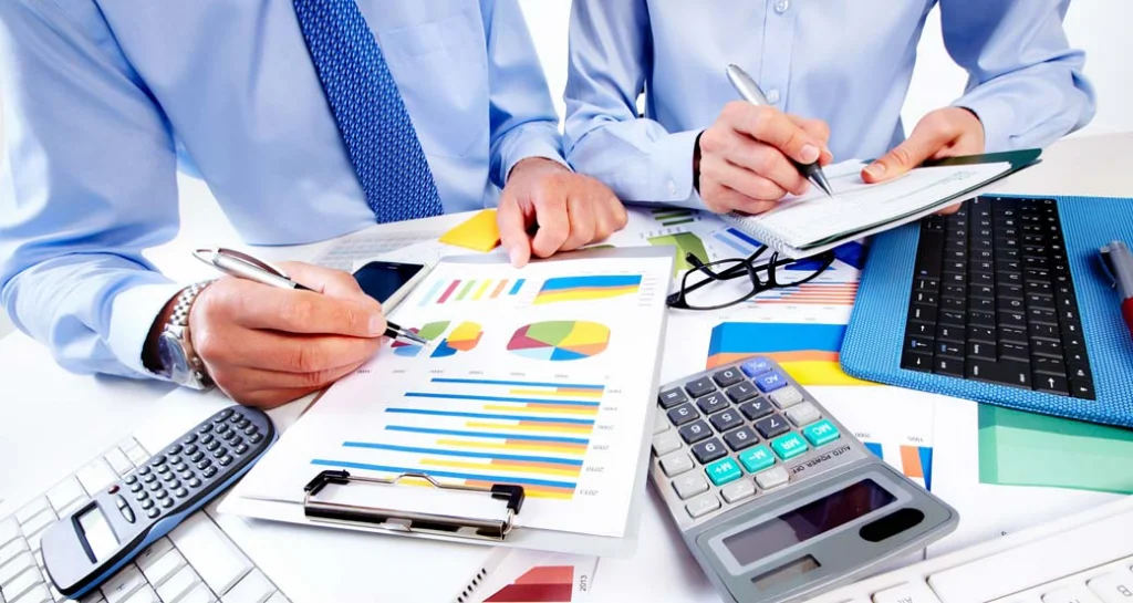 How to use blockchain for financial transaction management
