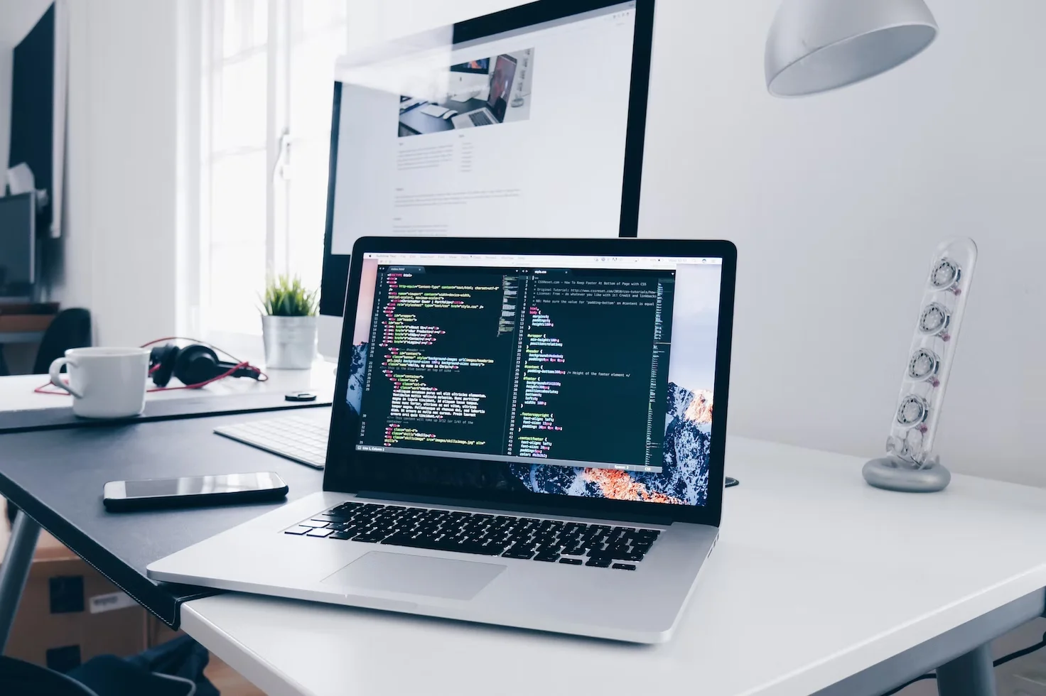 Indispensable elements to build crypto game